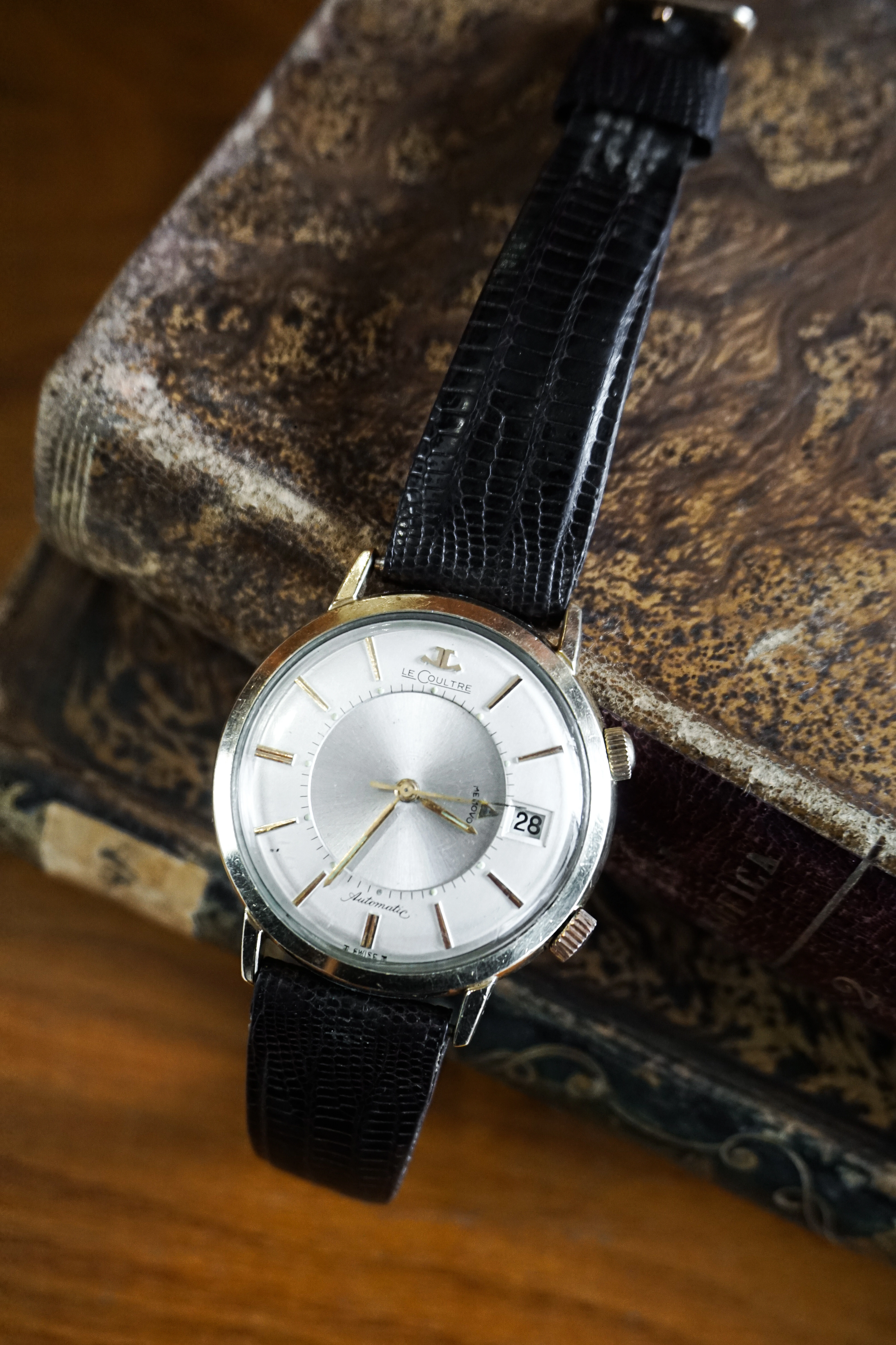 Por qué un especialista puede pagarte más por tu reloj vintage que una gran empresa